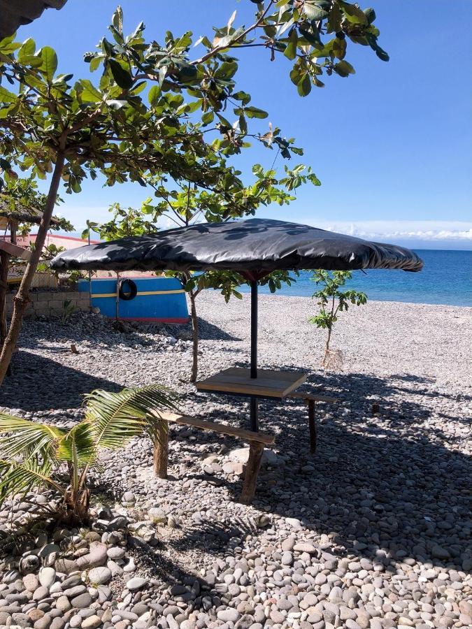 Cerca Parola Beach Resort Malabrigo Exterior photo